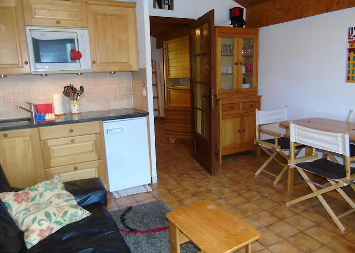 Appartement Spacieux 6 Personnes Avec Balcon A - Fr-1-198-127 *